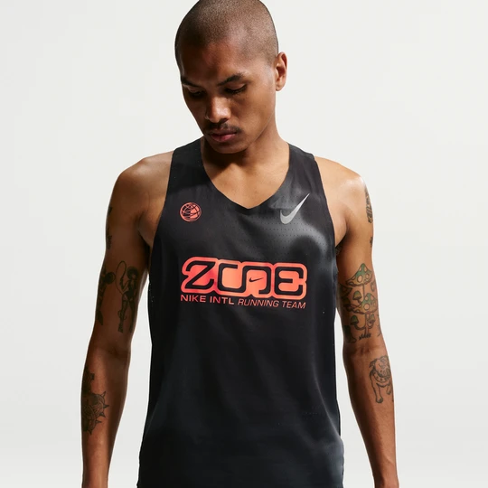 Zdjęcie produktu Męska koszulka bez rękawów do biegania Dri-FIT ADV Nike AeroSwift - Czerń