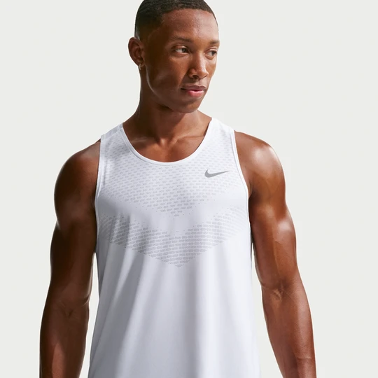 Zdjęcie produktu Męska koszulka bez rękawów do biegania Dri-FIT ADV Nike Stride - Biel