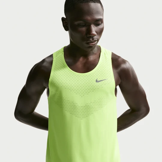 Zdjęcie produktu Męska koszulka bez rękawów do biegania Dri-FIT ADV Nike Stride - Żółty