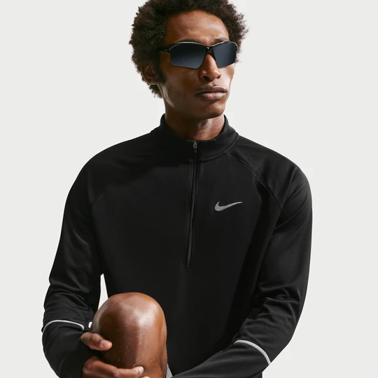 Zdjęcie produktu Męska koszulka do biegania z zamkiem 1/2 Dri-FIT Nike Miler - Czerń