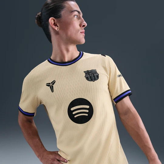 Zdjęcie produktu Męska koszulka piłkarska Kobe Dri-FIT ADV Authentic FC Barcelona Match 2025/26 (wersja wyjazdowa) - Brązowy Nike