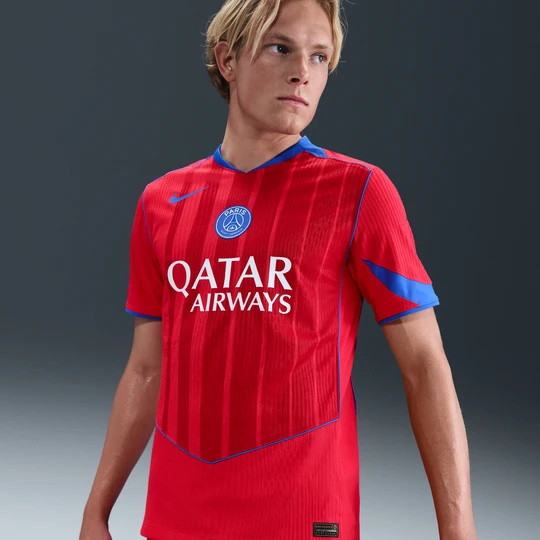 Zdjęcie produktu Męska koszulka piłkarska Nike Dri-FIT ADV Total 90 Authentic Paris Saint-Germain Match 2025/26 (wersja trzecia) - Czerwony