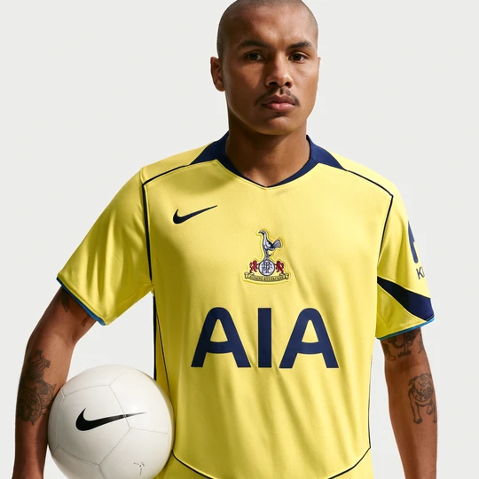 Zdjęcie produktu Męska koszulka piłkarska Nike Dri-FIT Total 90 Tottenham Hotspur Stadium 2025/26 (wersja trzecia) – replika - Żółty