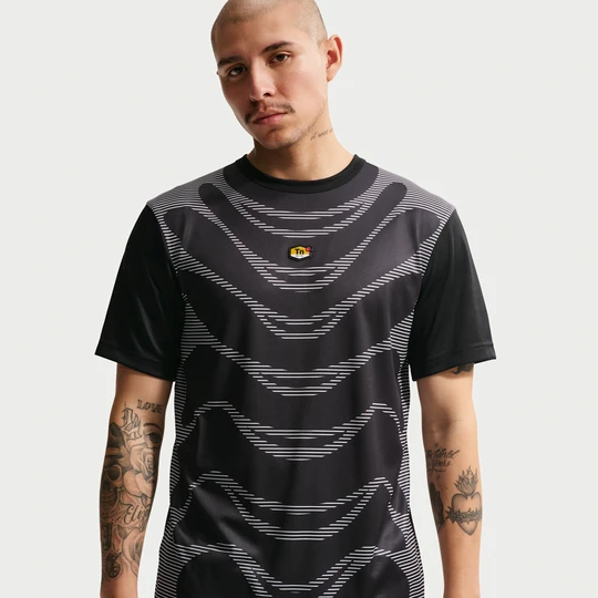 Zdjęcie produktu Męska koszulka piłkarska Nike Tuned Air - Czerń