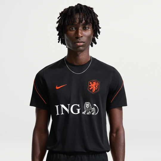 Zdjęcie produktu Męska koszulka piłkarska z krótkim rękawem Nike Dri-FIT Holandia Strike - Czerń