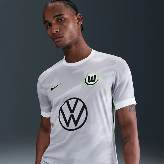 Zdjęcie produktu Męska koszulka piłkarska z krótkim rękawem Nike Dri-FIT Vfl Wolfsburg Stadium 2025/2026 (wersja wyjazdowa) – replika - Biel