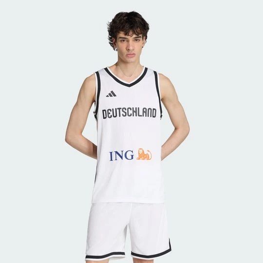 Zdjęcie produktu MĘSKA KOSZULKA PODSTAWOWA DBB BASKETBALL Adidas biały