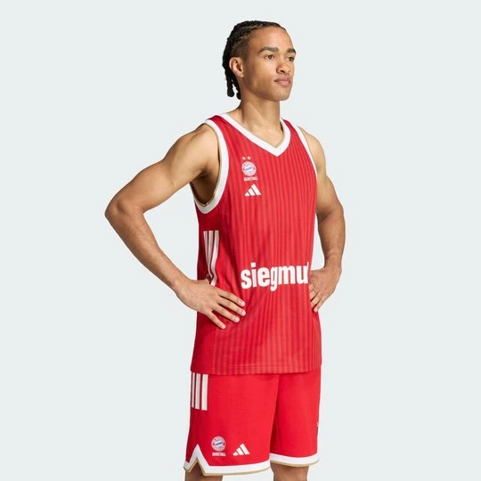Zdjęcie produktu Męska koszulka podstawowa FC Bayern Munich BB Adidas Better Scarlet