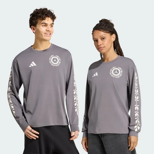 Zdjęcie produktu MĘSKA KOSZULKA Z DŁUGIM RĘKAWEM MERCEDES - AMG PETRONAS FORMULA 1 TEAM SILVER ARROWS Adidas