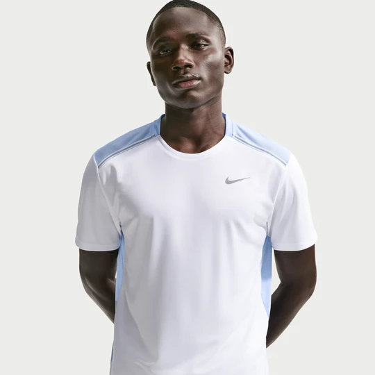 Zdjęcie produktu Męska koszulka z krótkim rękawem Dri-FIT Nike Miler - Biel