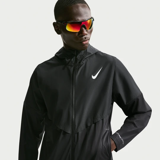Zdjęcie produktu Męska kurtka do biegania Storm-FIT Aerogami Nike AeroSwift - Czerń