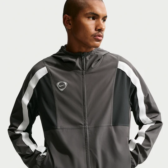 Zdjęcie produktu Męska kurtka piłkarska z tkaniny Nike Energy Repel - Brązowy
