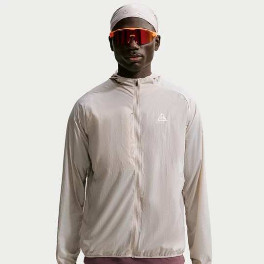 Zdjęcie produktu Męska kurtka z ochroną przed promieniowaniem UV ACG Aireez - Brązowy Nike