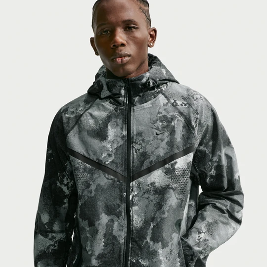 Zdjęcie produktu Męska kurtka z tkaniny z zamkiem na całej długości Dri-FIT Nike Tech Windrunner - Czerń