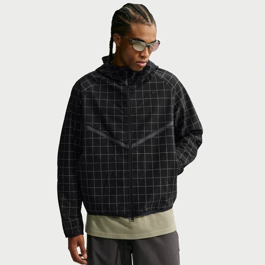 Zdjęcie produktu Męska luźna dzianinowa kurtka z zamkiem na całej długości i nadrukiem na całej powierzchni Dri-FIT Shori Nike Tech - Czerń
