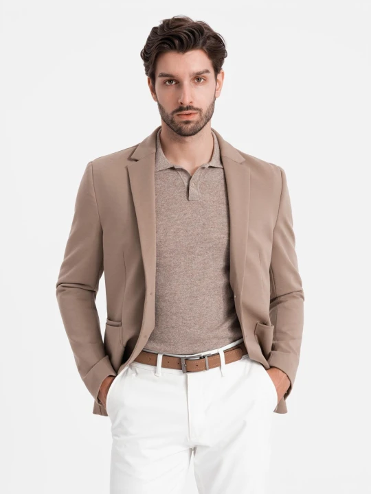 Zdjęcie produktu Męska marynarka z naszywanymi kieszeniami - ciemnobeżowa V3 - Rozmiar: L Ombre Clothing beżowy
