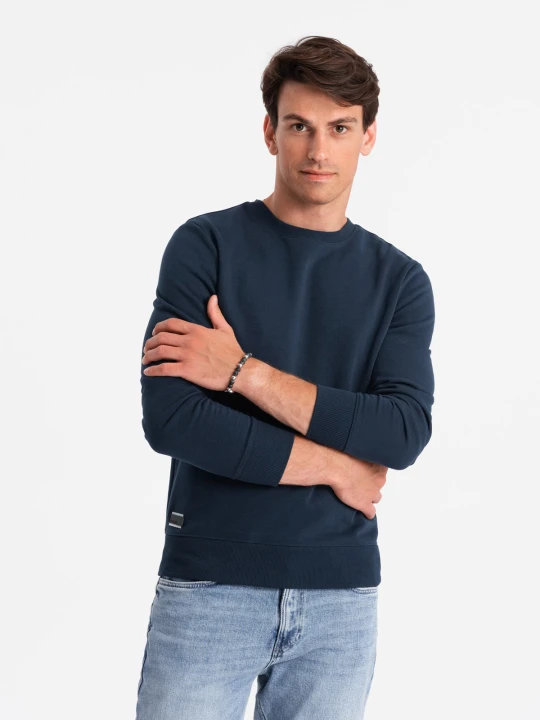 Zdjęcie produktu Męska nierozpinana bluza dresowa BASIC – granatowa V1 - Rozmiar: L Ombre Clothing