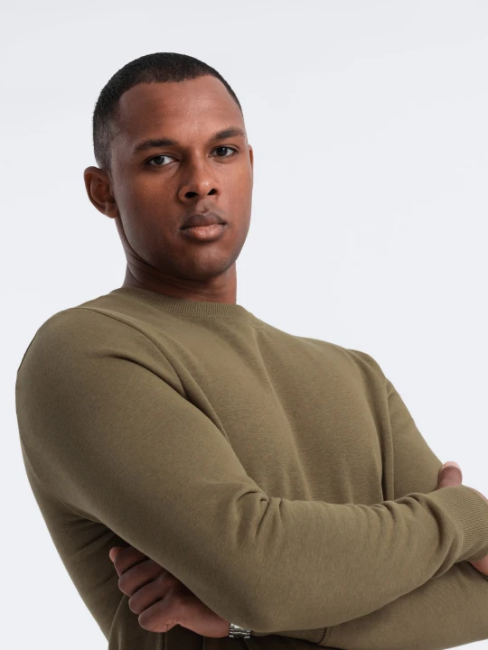 Zdjęcie produktu Męska nierozpinana dresowa bluza BASIC – oliwkowa V2 - Rozmiar: XL Ombre Clothing oliwkowy