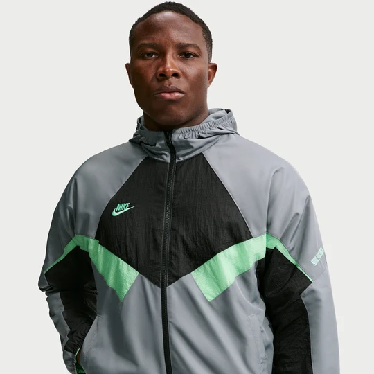 Zdjęcie produktu Męska piłkarska bluza dresowa z tkaniny z kapturem Nike Premier Repel - Zieleń