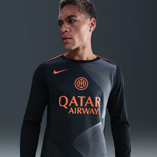 Zdjęcie produktu Męska przedmeczowa koszulka piłkarska z długim rękawem Nike Dri-FIT Total 90 Inter Mediolan Academy Pro (wersja trzecia) - Czerń
