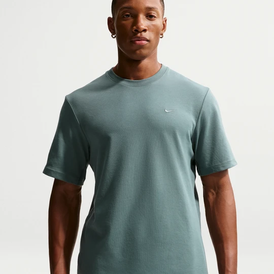 Zdjęcie produktu Męska uniwersalna koszulka z krótkim rękawem Dri-FIT Nike Primary - Szary