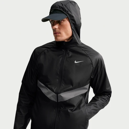 Zdjęcie produktu Męska zimowa kurtka do biegania Therma-FIT Repel Nike Miler - Czerń