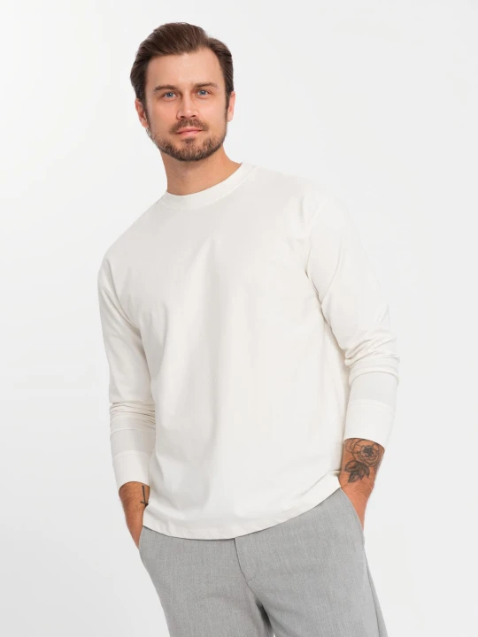 Zdjęcie produktu Męski bawełniany longsleeve LOOSE FIT z okrągłym dekoltem – kremowy V2 - Rozmiar: M Ombre Clothing