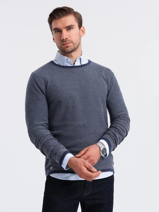 Zdjęcie produktu Męski dzianinowy sweter w strukturalne kropki – granatowy V1 - Rozmiar: M Ombre Clothing
