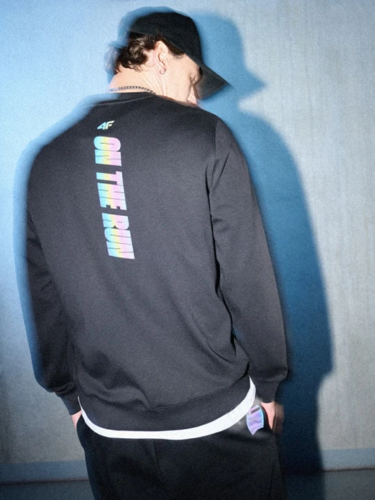 Zdjęcie produktu Męski longsleeve z nadrukiem 4F 4FRSS26TLONM660 - czarny