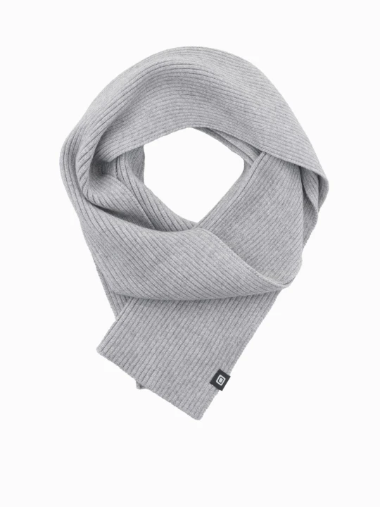 Zdjęcie produktu Męski monochromatyczny szalik z prążkowanej dzianiny – szary V2 Ombre Clothing