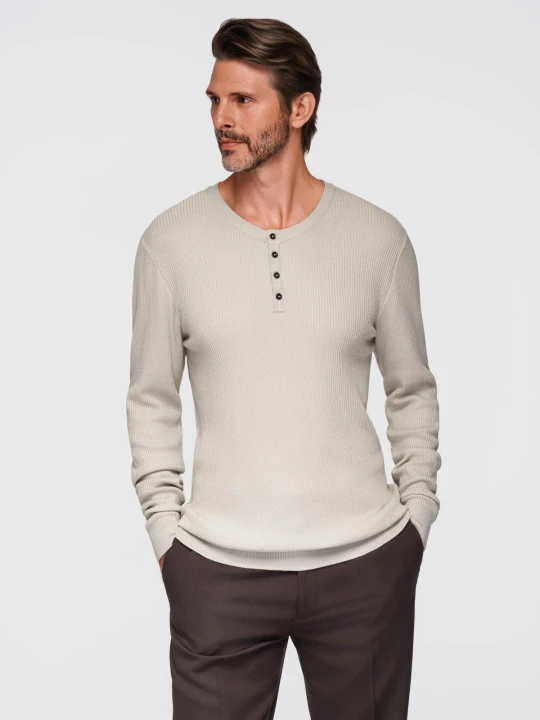 Zdjęcie produktu Męski prążkowany sweter z guzikami przy dekolcie - beżowy V3 - Rozmiar: XXL Ombre Clothing