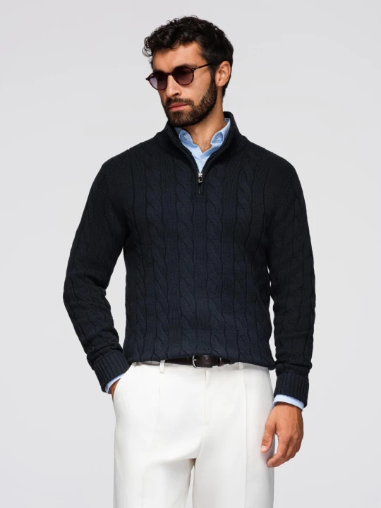 Zdjęcie produktu Męski sweter o warkoczowym splocie z golfem zapinanym na zamek – czarny V2 Ombre Clothing