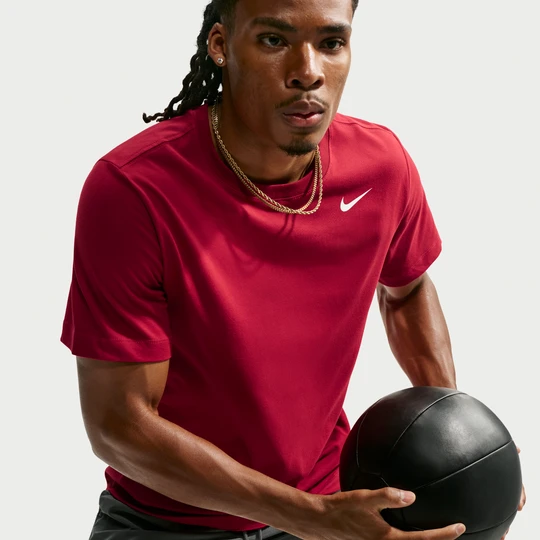 Zdjęcie produktu Męski T-shirt do fitnessu Nike Dri-FIT - Czerwony