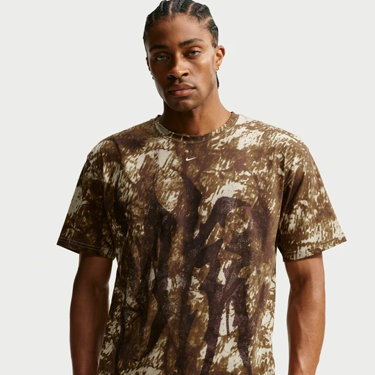 Zdjęcie produktu Męski T-shirt do koszykówki Nike - Brązowy