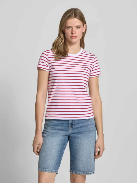Zdjęcie produktu męski t-shirt o kroju regular fit z czystej bawełny Levi's Czerwony