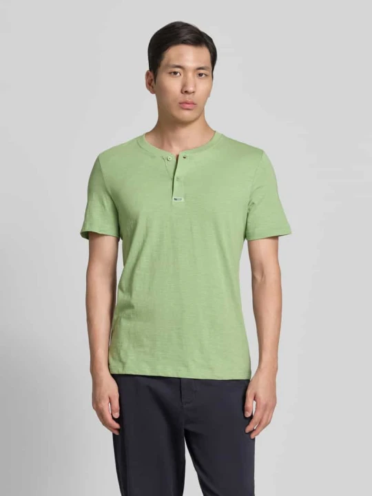 Zdjęcie produktu męski t-shirt o kroju regular fit z czystej bawełny s.Oliver Zielony