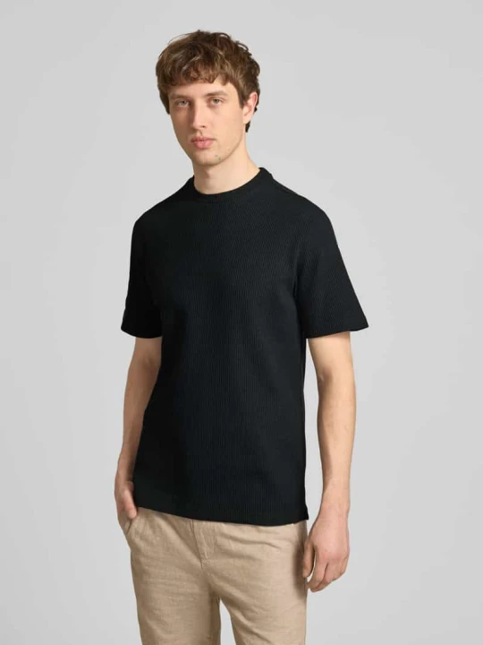 Zdjęcie produktu męski t-shirt o kroju regular fit z mieszanka bawełny model 'TOBIE' Only & Sons Czarny