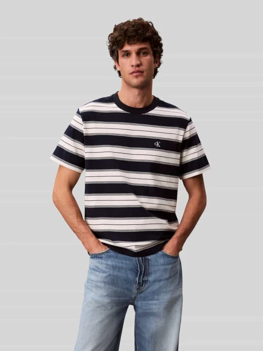 Zdjęcie produktu męski t-shirt o kroju regular fit z mieszanki bawełny Calvin Klein Jeans Granatowy