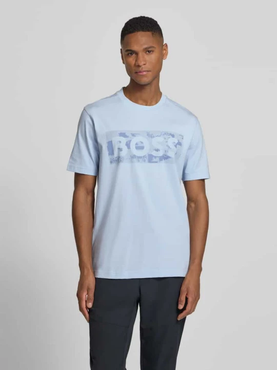 Zdjęcie produktu męski t-shirt o kroju regular fit z mieszanki bawełny model 'TS_GLOBE LOGOPATTERN' Boss Morski