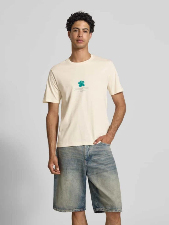 Zdjęcie produktu męski t-shirt o kroju regular fit z nadruk z logo model 'Eres' Jack&Jones Złamany biały