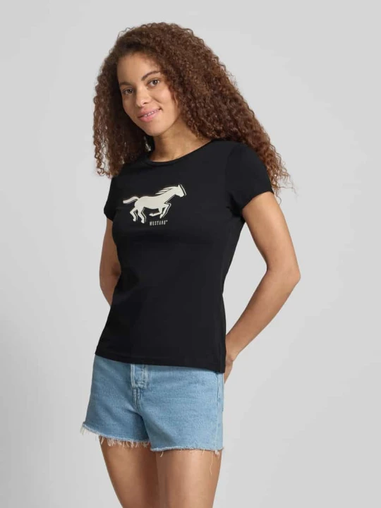 Zdjęcie produktu męski t-shirt o kroju regular fit z nadruk z logo model 'Loa' Mustang Granatowy