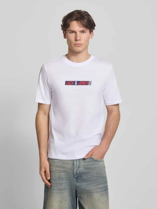 Zdjęcie produktu męski t-shirt o kroju regular fit z nadruk z logo model 'Munk' Jack&Jones Biały