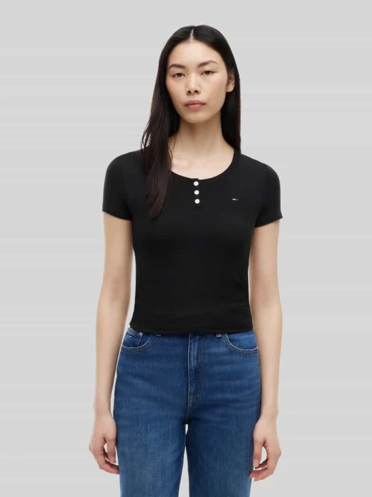 Zdjęcie produktu męski t-shirt o kroju slim fit z mieszanka bawełny z dekolt henley Tommy Jeans Czarny