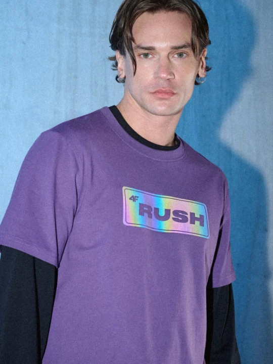 Zdjęcie produktu Męski t-shirt z nadrukiem 4F 4FRSS26TTSHM3659 - fioletowy