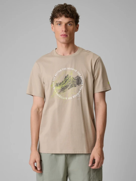 Zdjęcie produktu Męski t-shirt z nadrukiem 4F 4FWSS26TTSHM2822 - beżowy