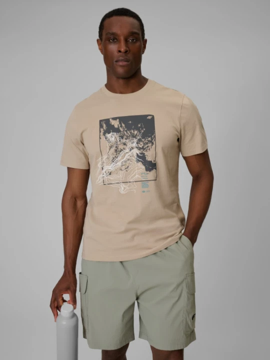 Zdjęcie produktu Męski t-shirt z nadrukiem 4F 4FWSS26TTSHM2825 - beżowy