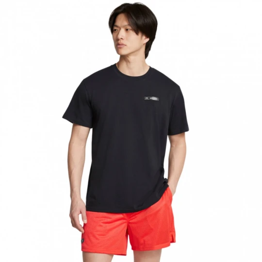 Zdjęcie produktu Męski t-shirt z nadrukiem Under Armour UA HW Armour Label SS - czarny