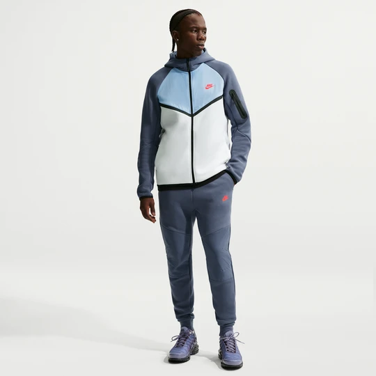 Zdjęcie produktu Męskie dzianinowe joggery Nike Tech - Niebieski