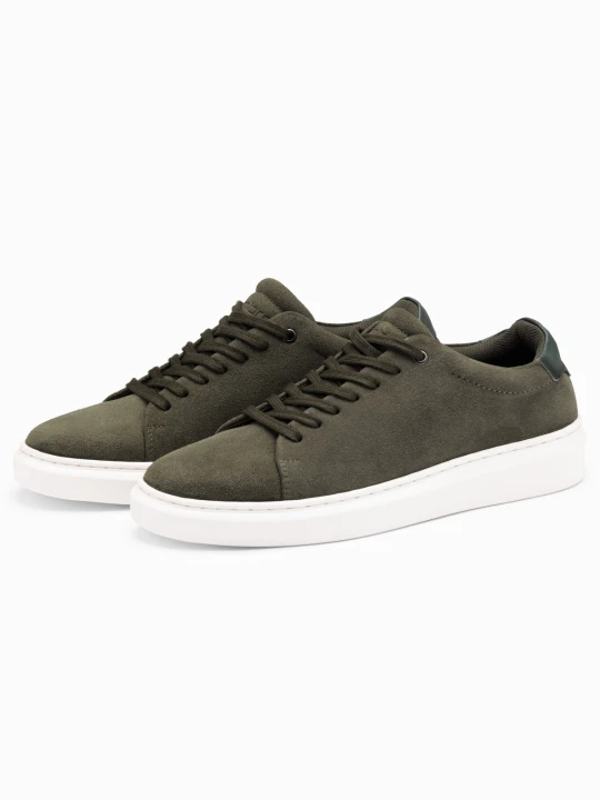 Zdjęcie produktu Męskie klasyczne buty sneakersy z miękkiego zamszu – ciemnooliwkowe V3 - Rozmiar: 42 Ombre Clothing ciemneoliwkowe