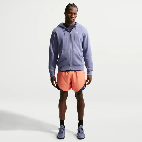 Zdjęcie produktu Męskie lekkie spodenki z tkaniny Nike Windrunner - Pomarańczowy
